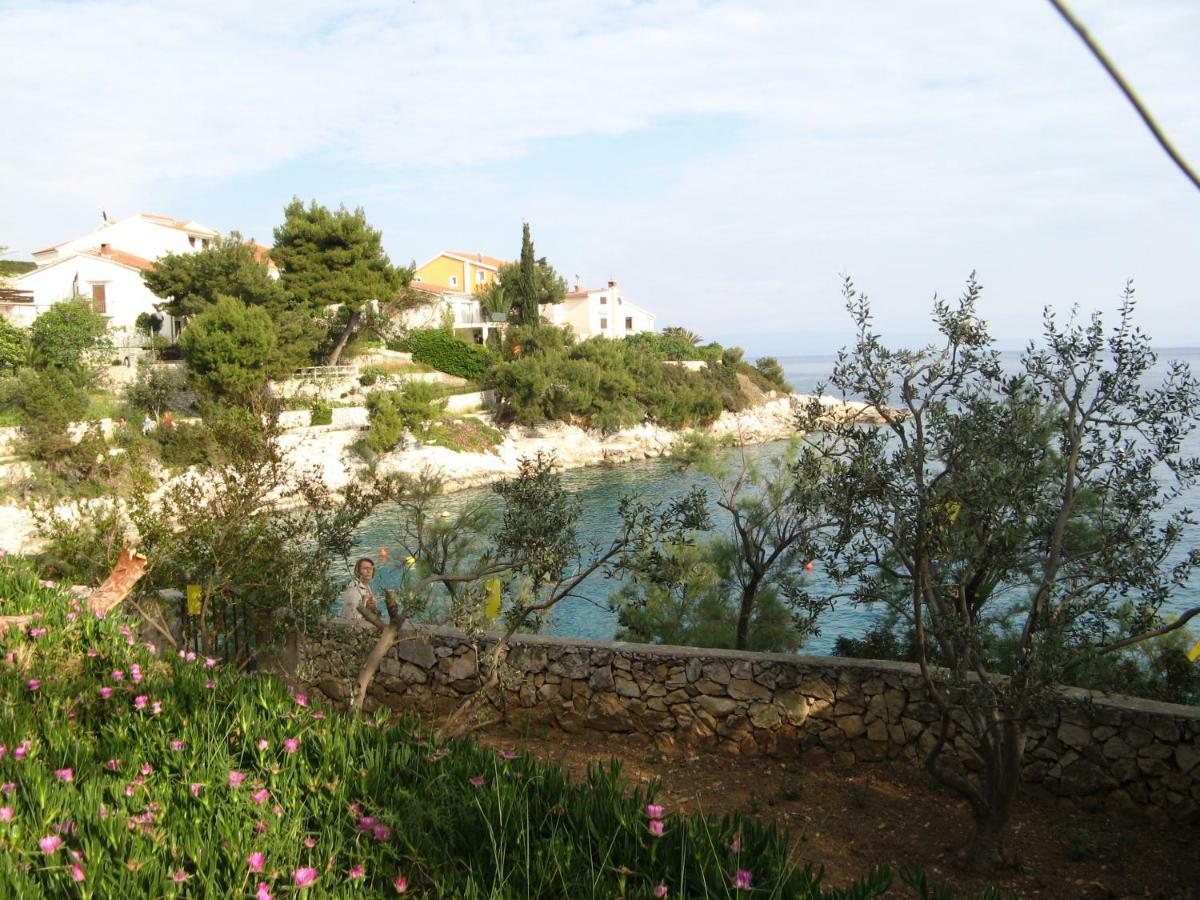 Apartments Otok 2 Trogir Buitenkant foto